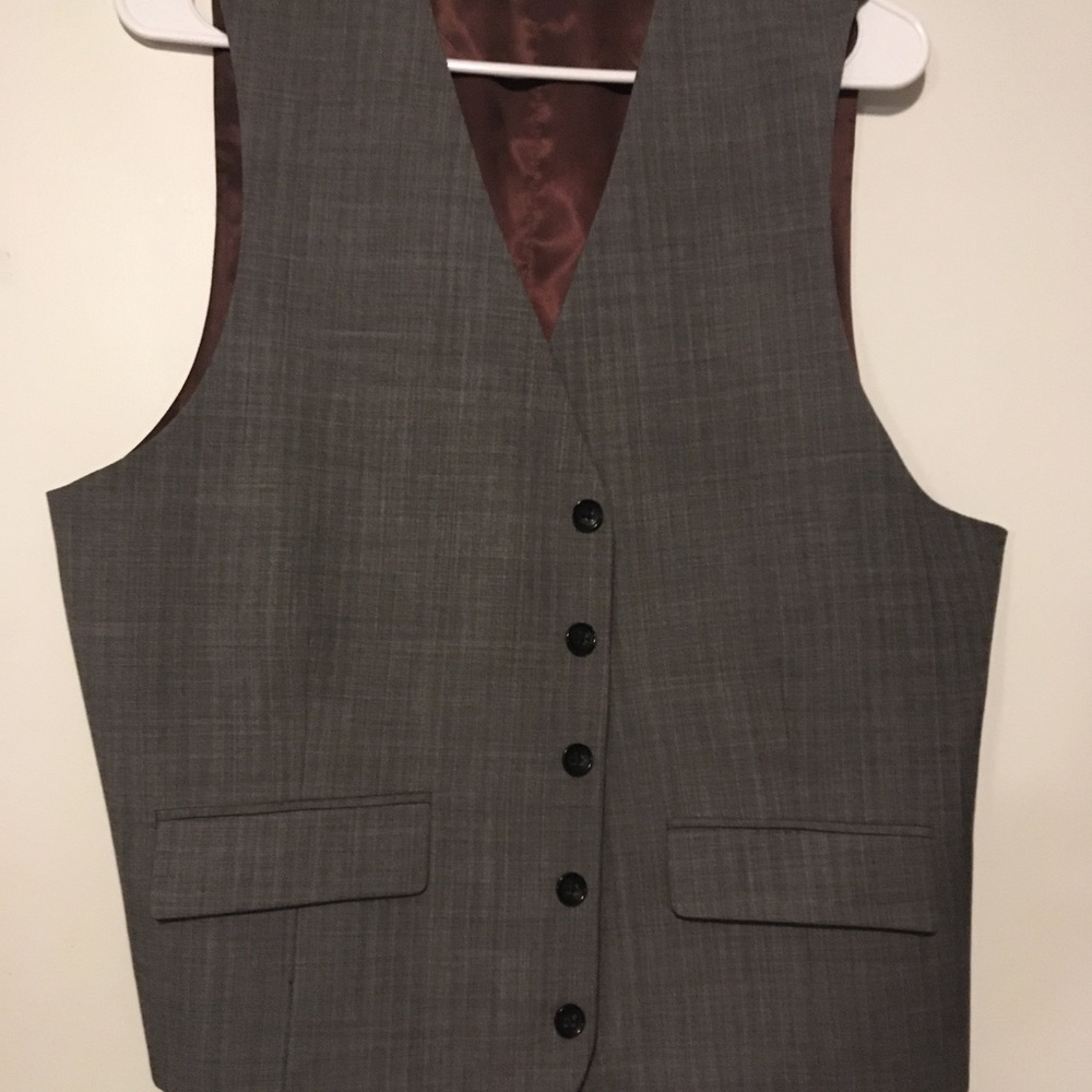 Banana Republic Men’s Tailored Fit Vest